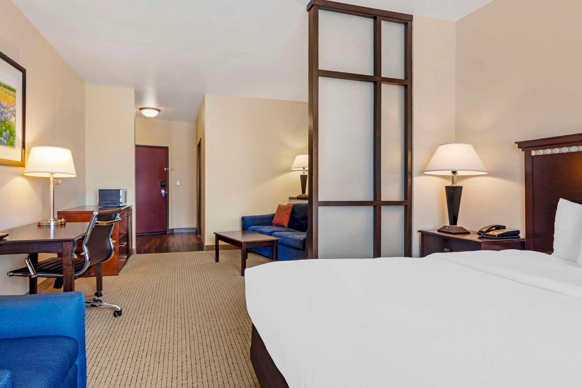 คอมฟอร์ท สวีท Hotel ปาเลสไตน์ ภายนอก รูปภาพ